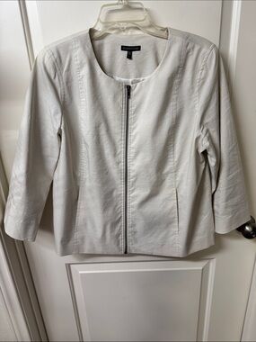 Eileen Fisher Cream Collarless Zip-Front Blazer